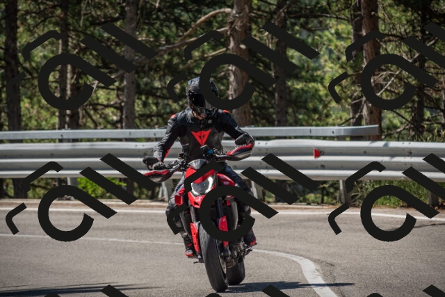 20250712103012-_5002070_am_