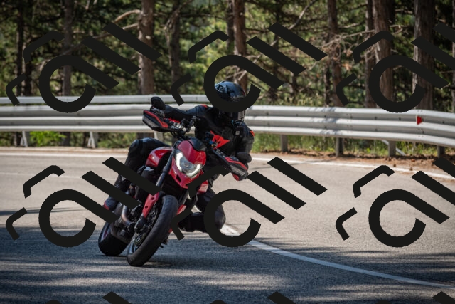 20250712103013-_5002071_am_