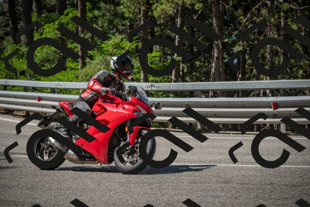 20250712103224-_5002108_am_