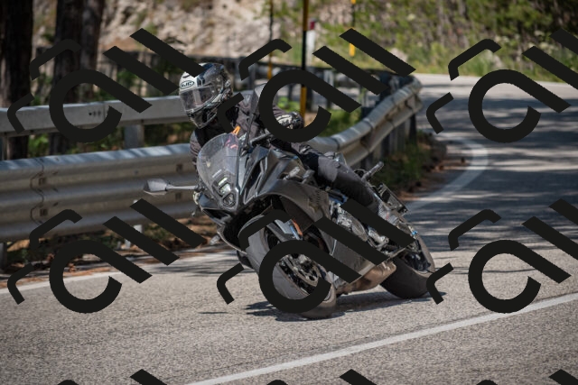 20250712103544-_5002132_am_