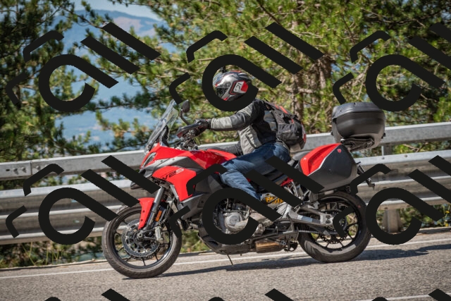 20250712103637-_5002146_am_