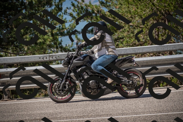 20250712103725-_5002152_am_