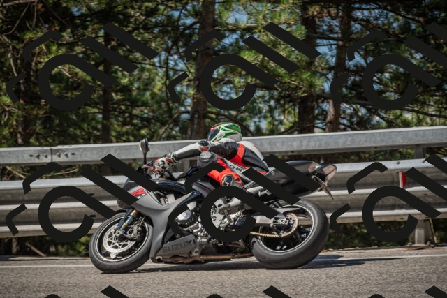 20250712103835-_5002155_am_