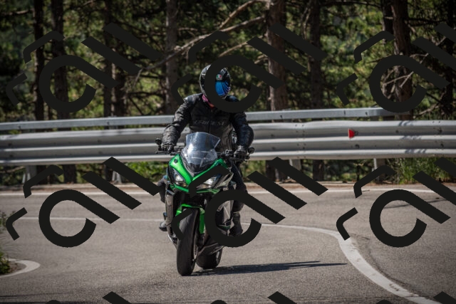 20250712104803-_5002185_am_