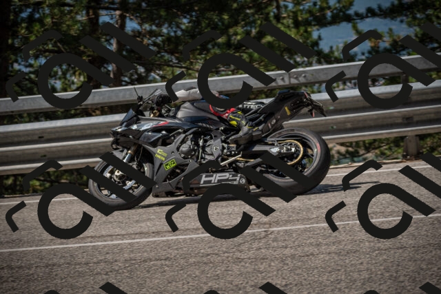 20250712105035-_5002200_am_