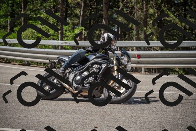 20250712105140-_5002211_am_