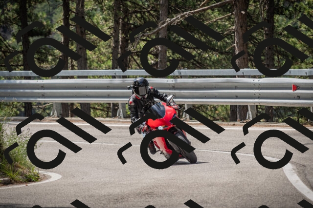 20250712105338-_5002225_am_