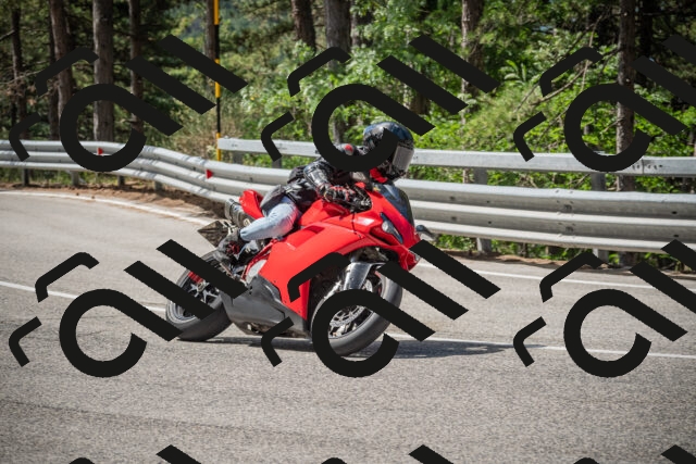 20250712105340-_5002228_am_