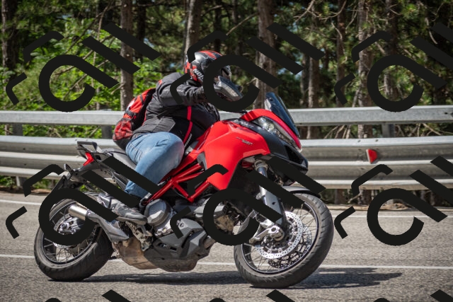 20250712105349-_5002244_am_