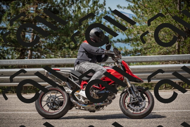 20250712105351-_5002248_am_