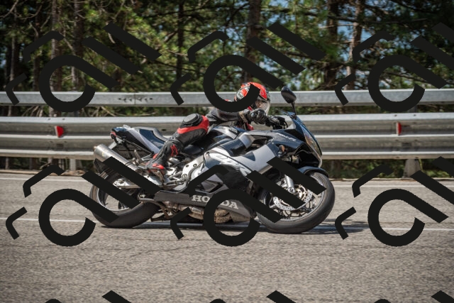 20250712105420-_5002264_am_