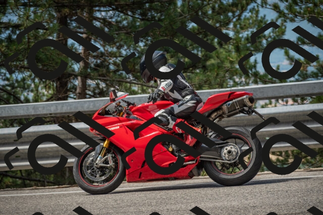 20250712105536-_5002287_am_