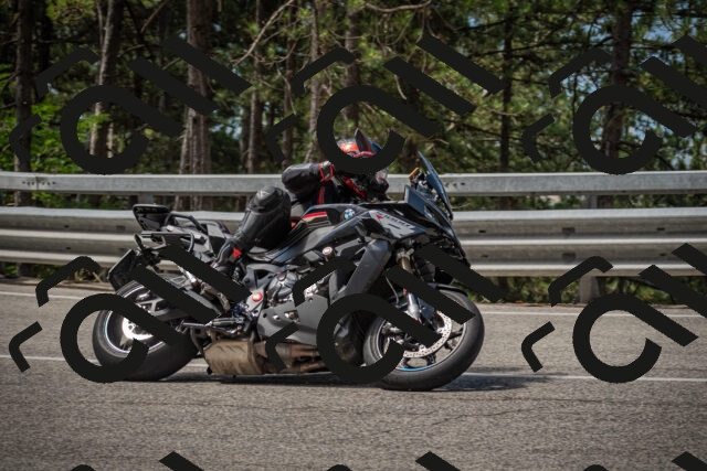 20250712105556-_5002297_am_