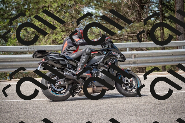 20250712105557-_5002299_am_