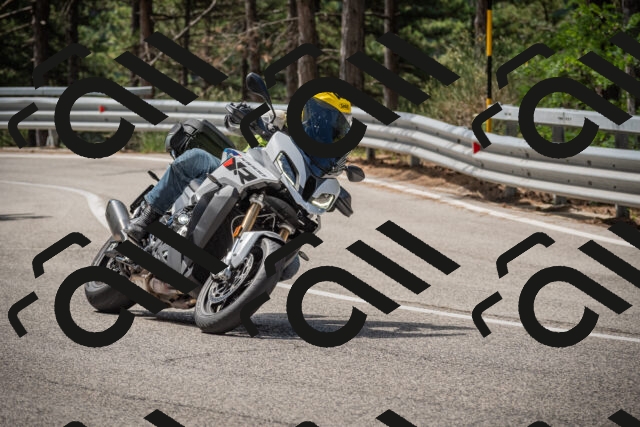 20250712105701-_5002313_am_