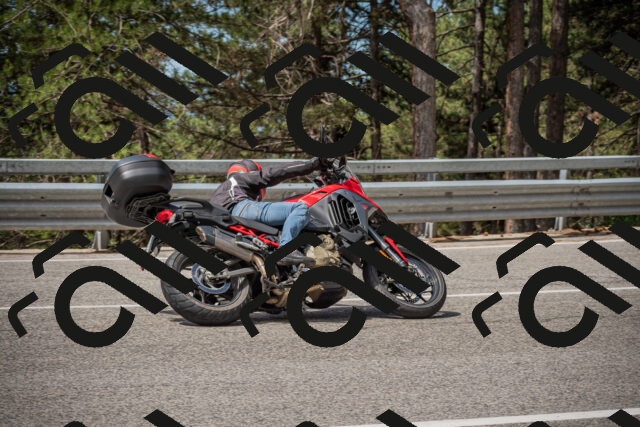 20250712105702-_5002318_am_