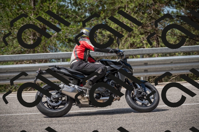 20250712105751-_5002329_am_