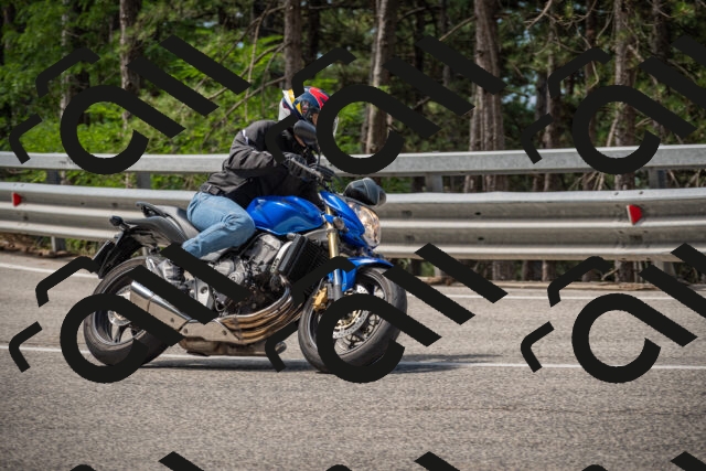 20250712110053-_5002347_am_