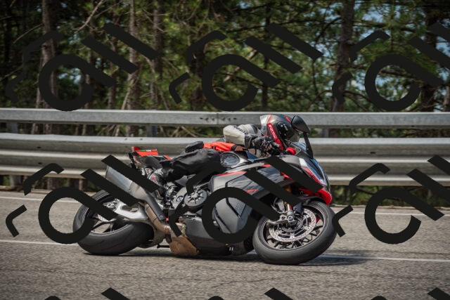 20250712110129-_5002357_am_