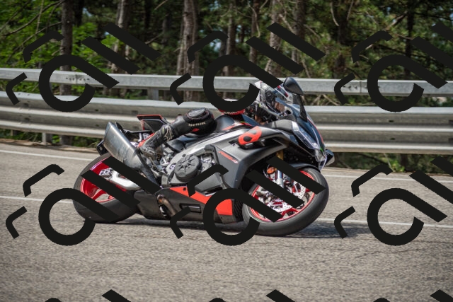 20250712110201-_5002369_am_