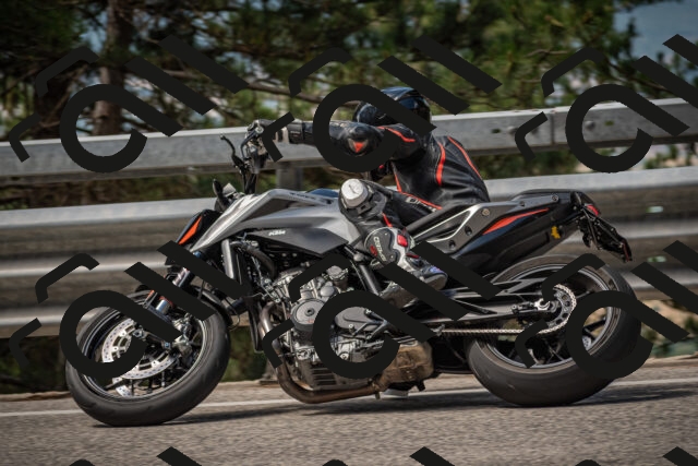 20250712110222-_5002386_am_