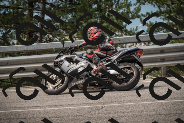 20250712110417-_5002403_am_