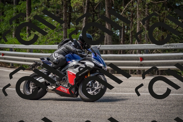 20250712110545-_5002435_am_