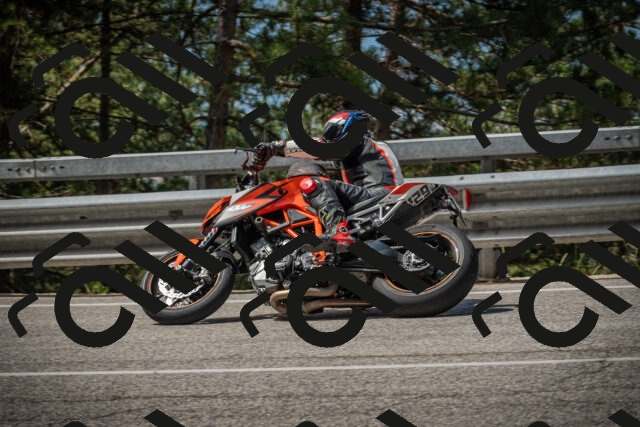 20250712111123-_5002497_am_