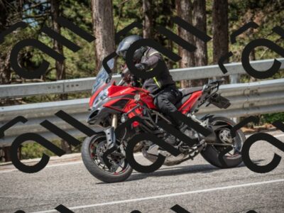 20250712111211-_5002510_am_