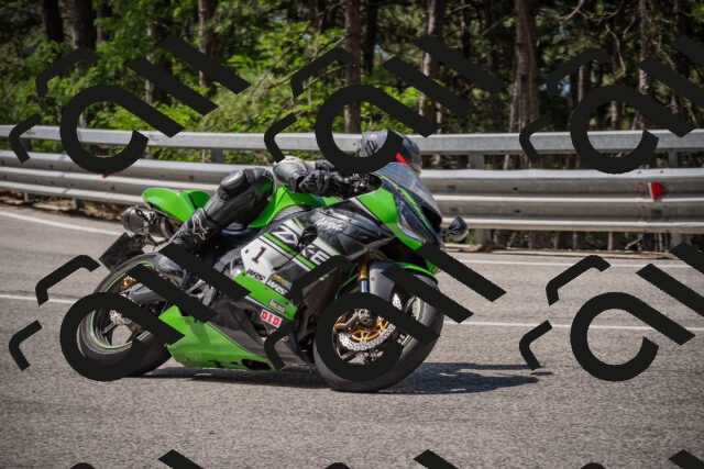 20250712111222-_5002517_am_