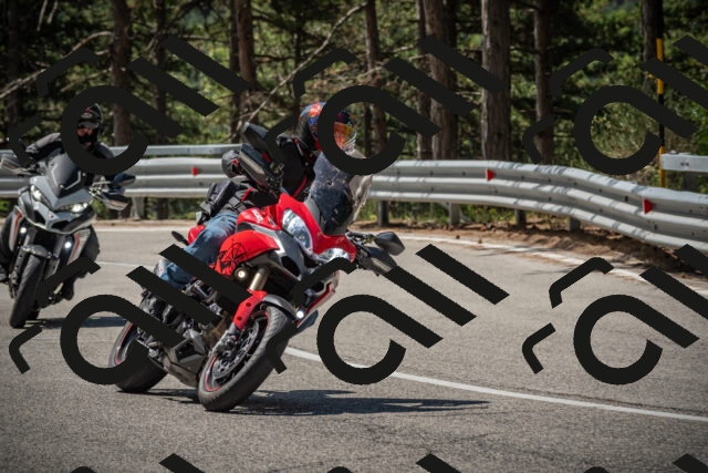 20250712111428-_5002539_am_