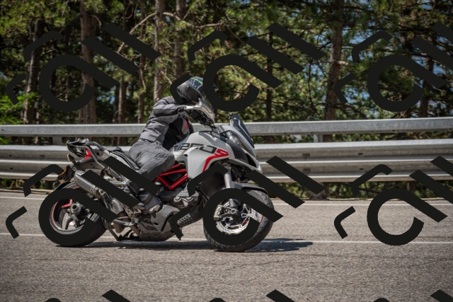 20250712111429-_5002542_am_