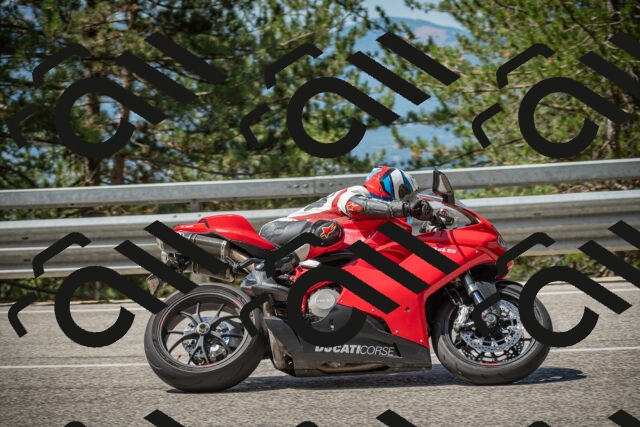 20250712111441-_5002552_am_