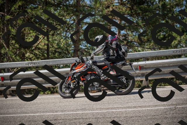 20250712111807-_5002594_am_