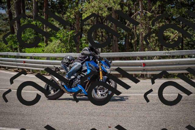 20250712112821-_5002658_am_