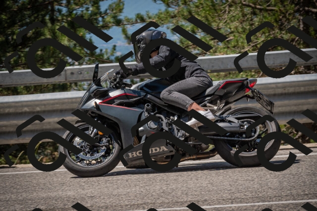 20250712113227-_5002713_am_