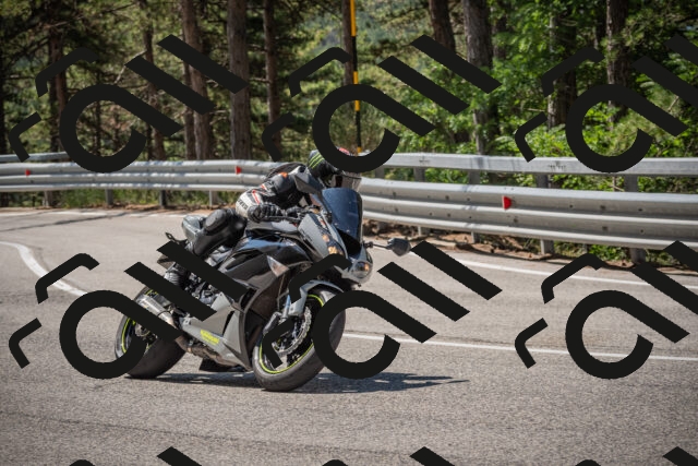 20250712113611-_5002758_am_