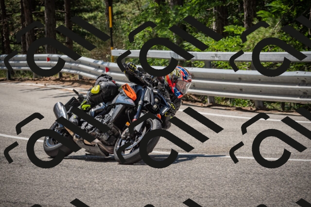 20250712113843-_5002800_am_