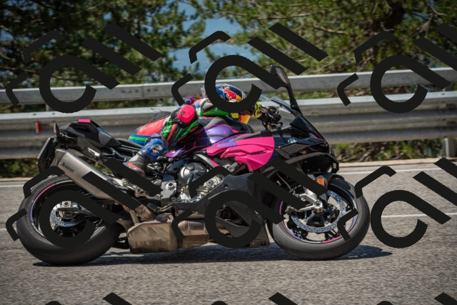 20250712113846-_5002806_am_