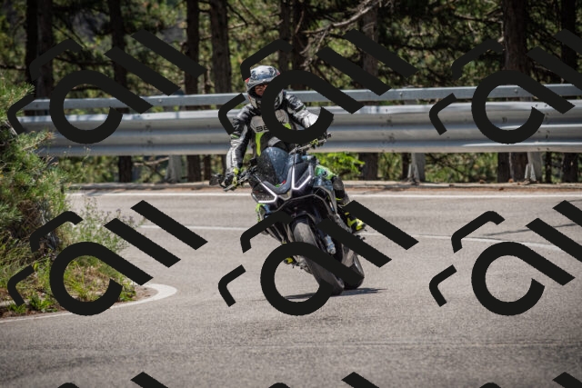 20250712113854-_5002811_am_