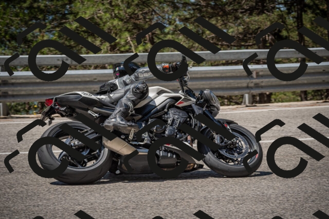 20250712113928-_5002816_am_