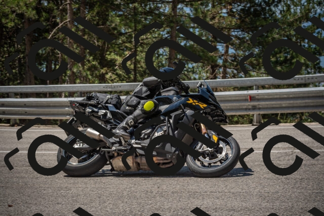 20250712113947-_5002825_am_