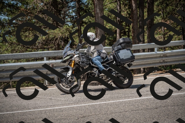 20250712114112-_5002847_am_