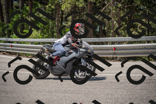 20250712114237-_5002869_am_