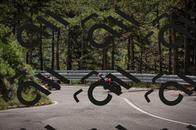 20250712114401-_5002883_am_