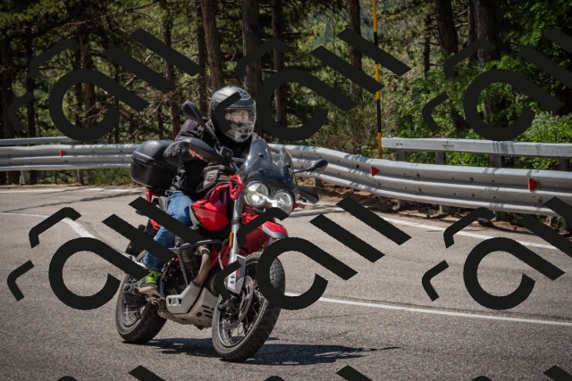 20250712114425-_5002898_am_