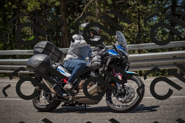 20250712114432-_5002903_am_