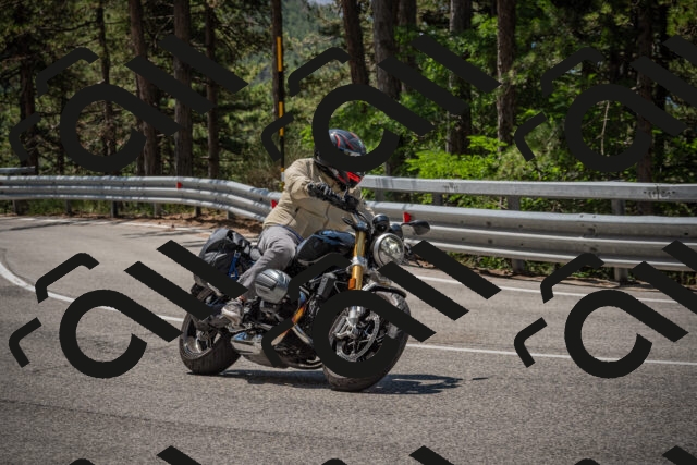 20250712114437-_5002905_am_