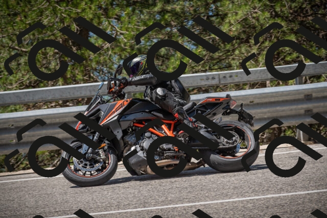 20250712114545-_5002942_am_