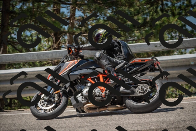 20250712114545-_5002943_am_